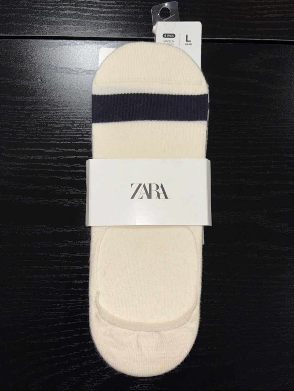 ZARA Women No-Show Socks in Cream with Black Stripe